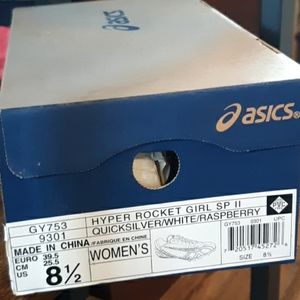 Asics track spikes